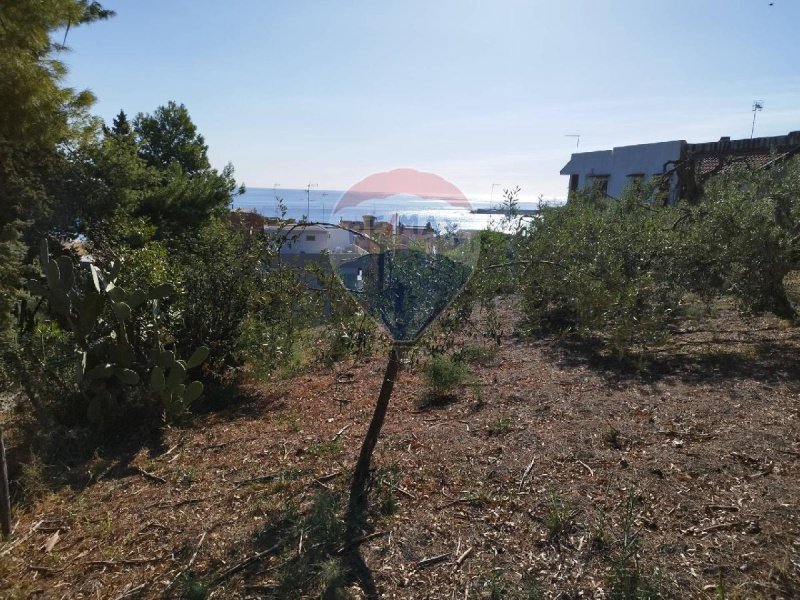 Jordbruksmark i Giardini-Naxos