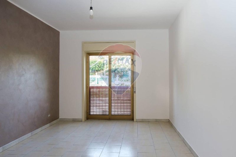 Apartamento en Acireale