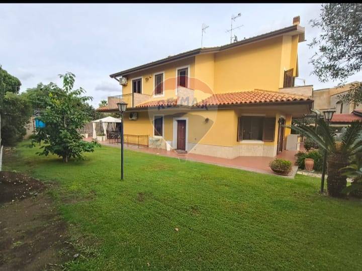 Villa in Viagrande