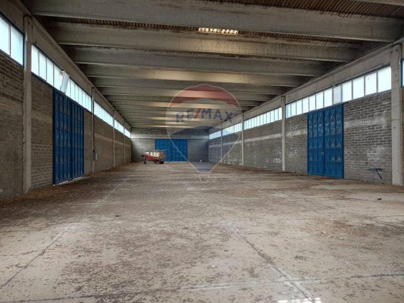 Inmueble comercial en Belpasso