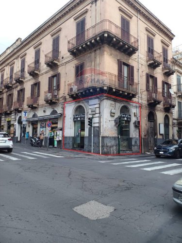 Inmueble comercial en Catania