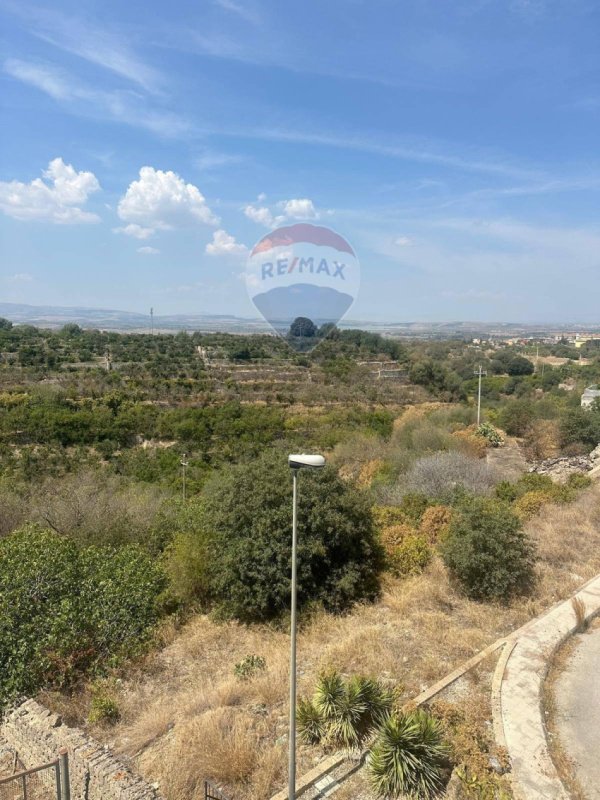 Terreno para construção em Carlentini