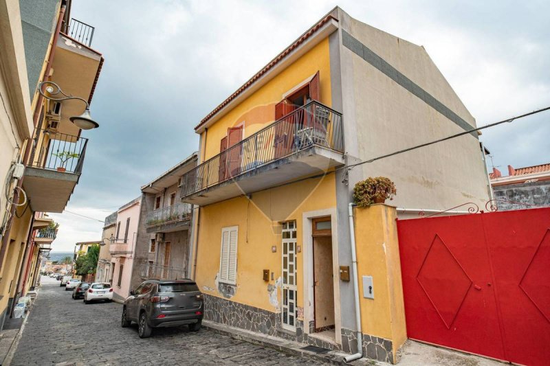 Casa semi indipendente a Acireale