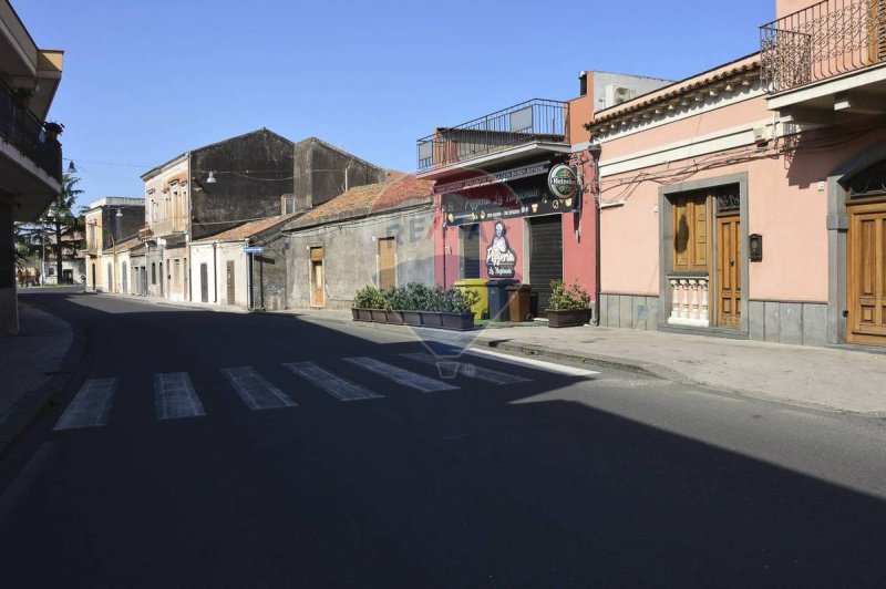 Vrijstaande woning in Acireale