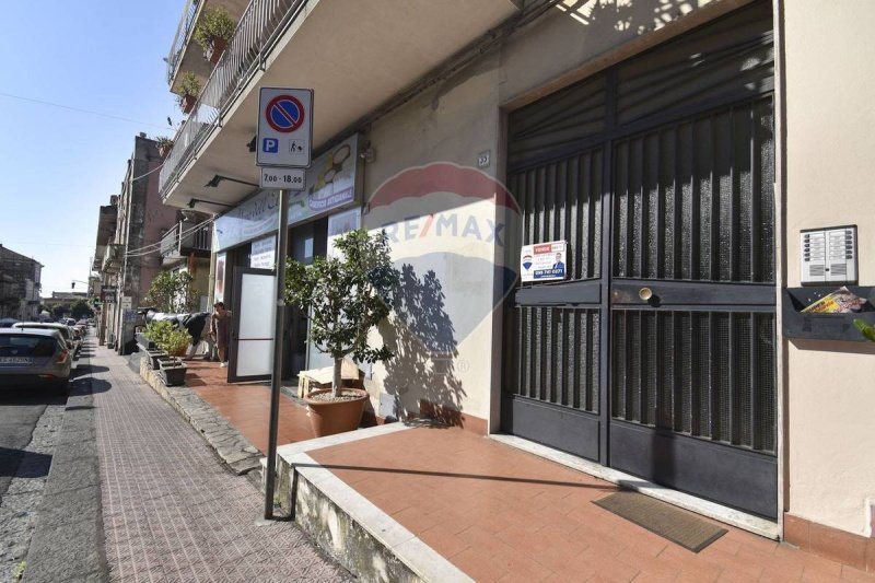 阿奇雷亚莱公寓