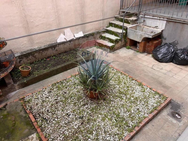 Casa geminada em Aci Catena