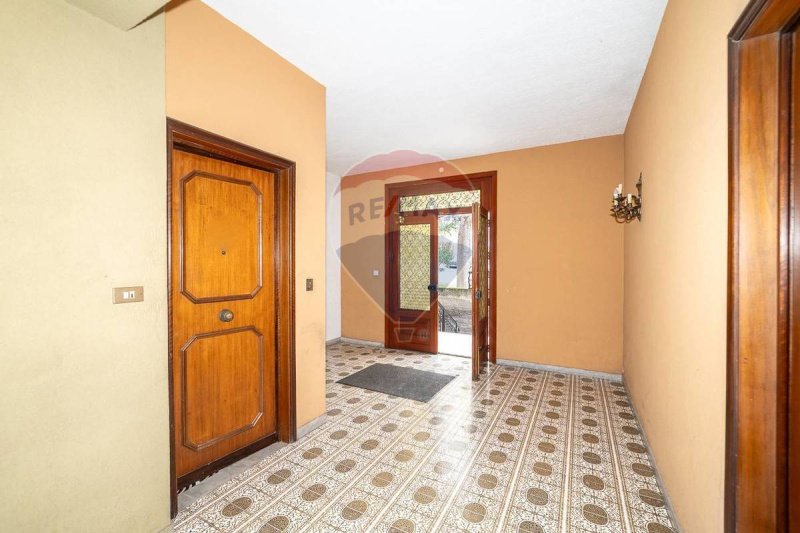 Apartamento em Tremestieri Etneo