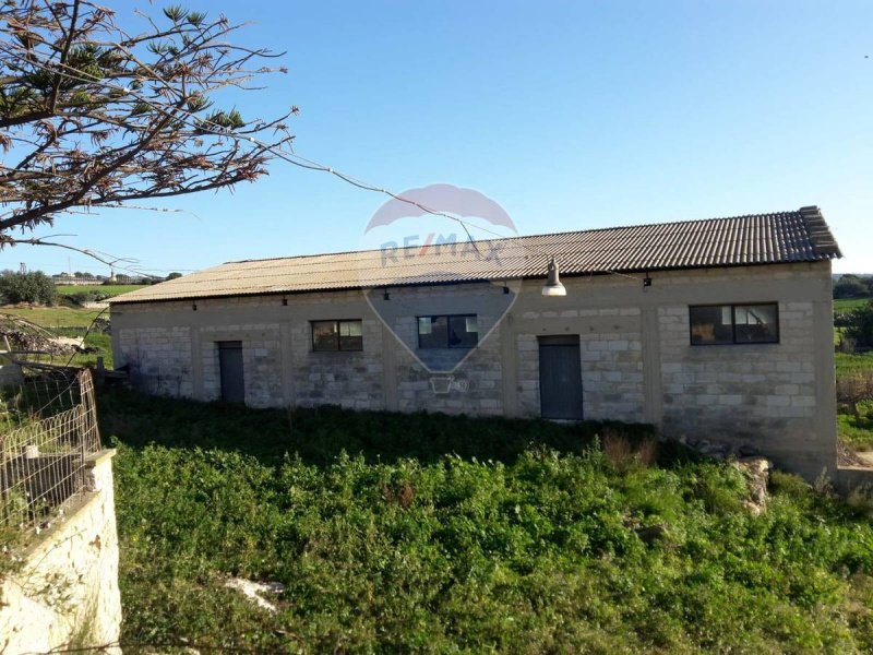 科米索乡间房屋