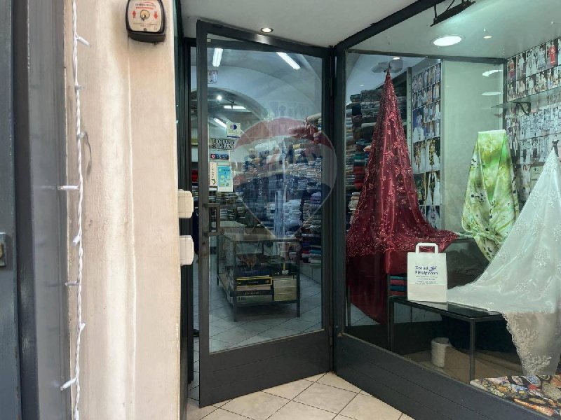Inmueble comercial en Catania