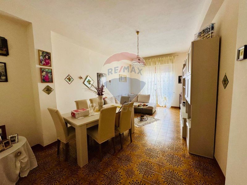 圣克罗切-卡梅里纳公寓