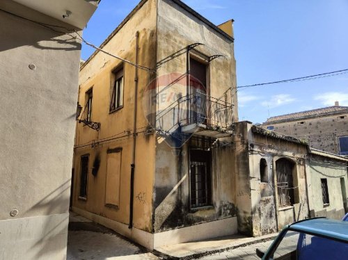 Casa independiente en Acireale
