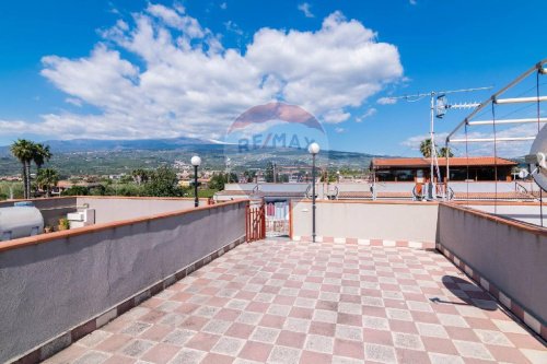 Apartamento em Mascali
