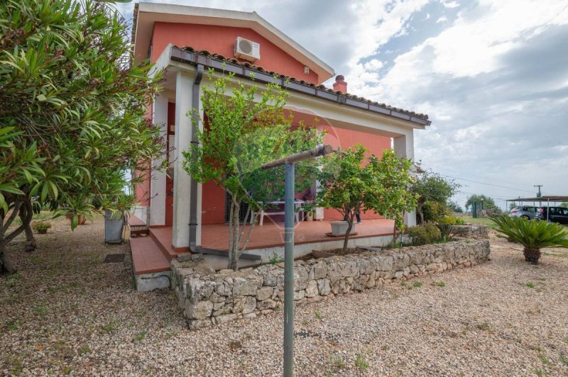 Villa i Canicattini Bagni