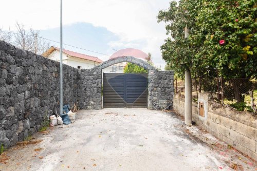 Casa indipendente a Valverde