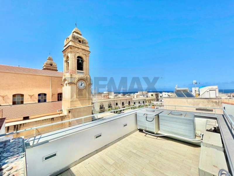 Detached house in Terrasini