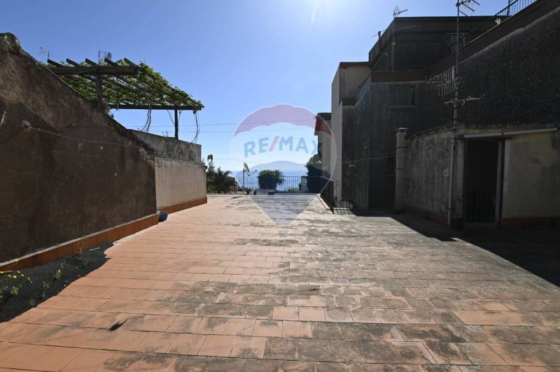 Casa independiente en Acireale