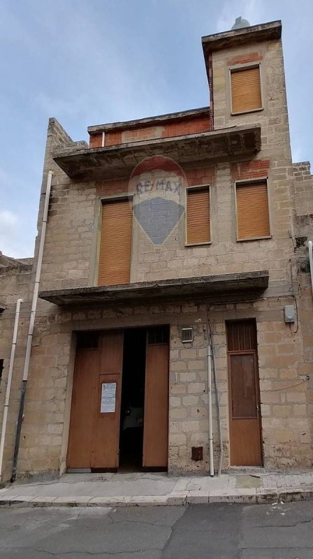 Maison individuelle à Comiso