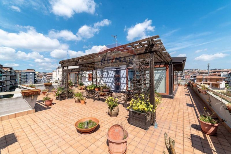 Ruimte/zolderkamer in Catanië