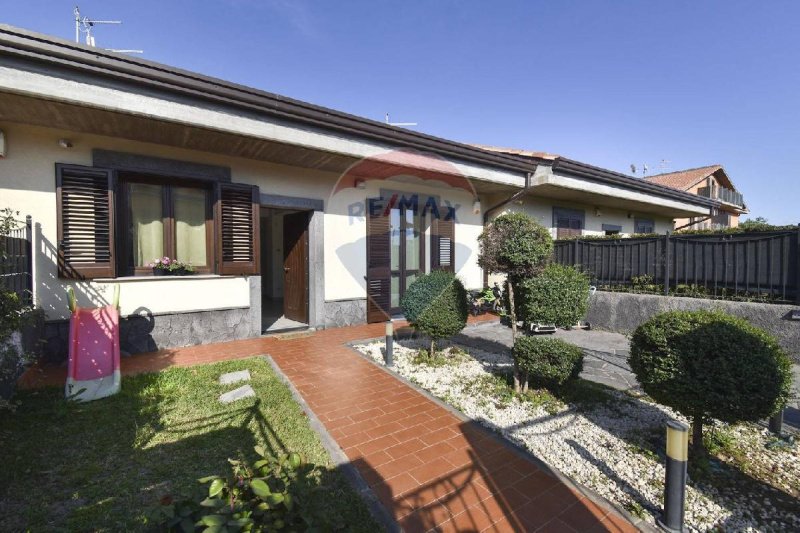 Maison mitoyenne à San Pietro Clarenza