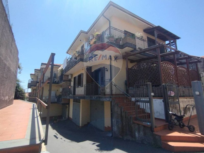 Casa semi indipendente a Nicolosi