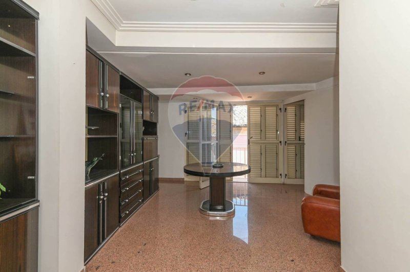 Apartamento em Comiso