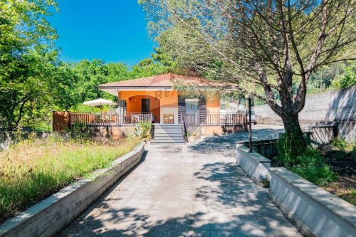 Villa in Pedara
