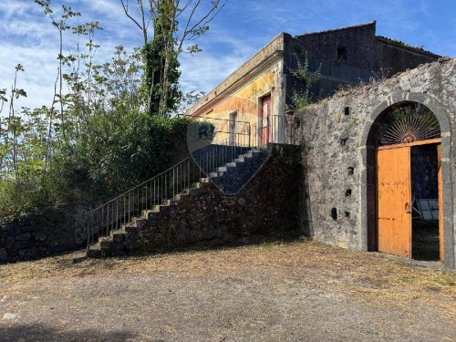 Huis op het platteland in Acireale