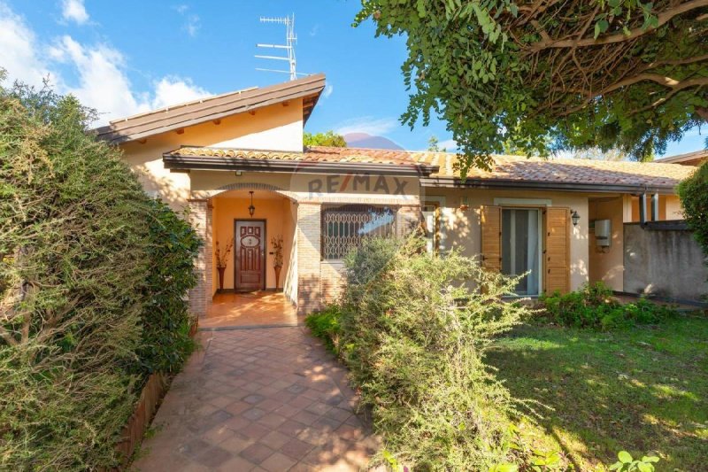 Villa in Viagrande