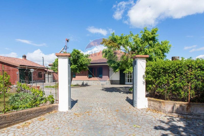 Villa in Biancavilla
