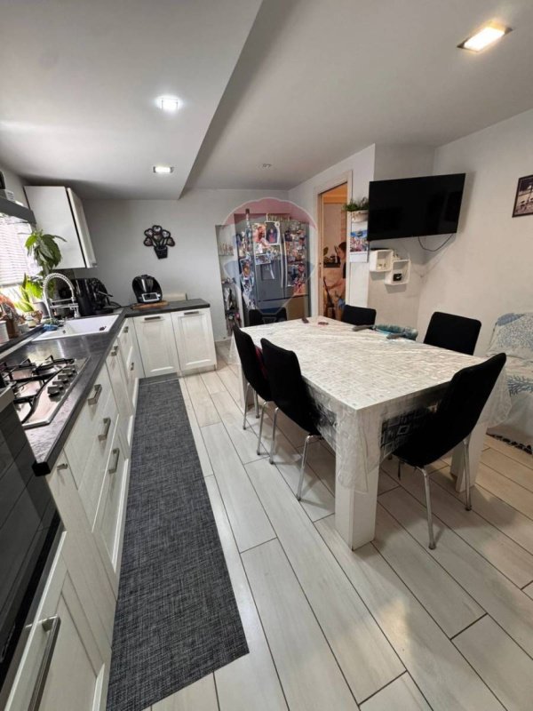 Half-vrijstaande woning in Catanië