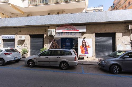 Immobile commerciale a Catania