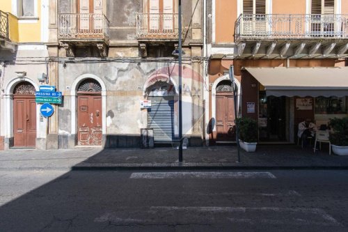 Casa indipendente a Fiumefreddo di Sicilia