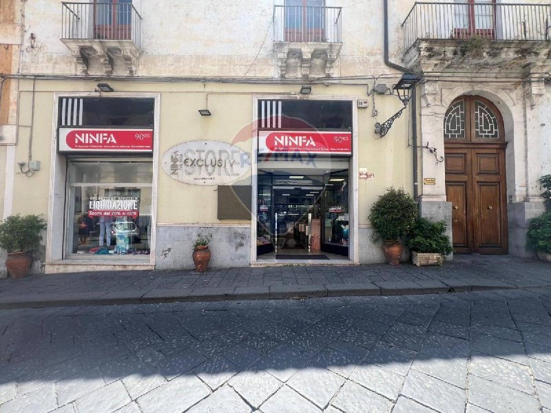 Commercial property in Giarre