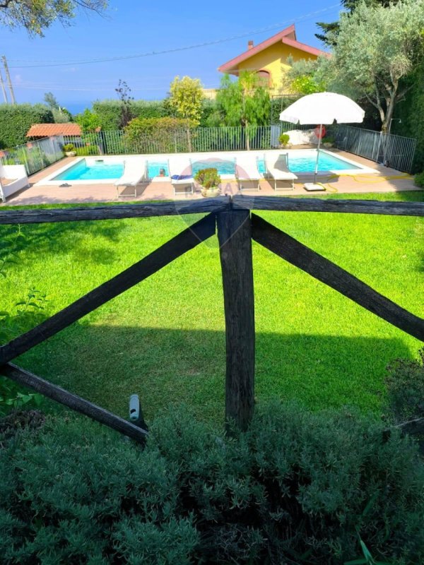 Villa in Zafferana Etnea