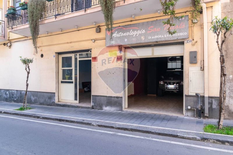 Kommersiell byggnad i Misterbianco