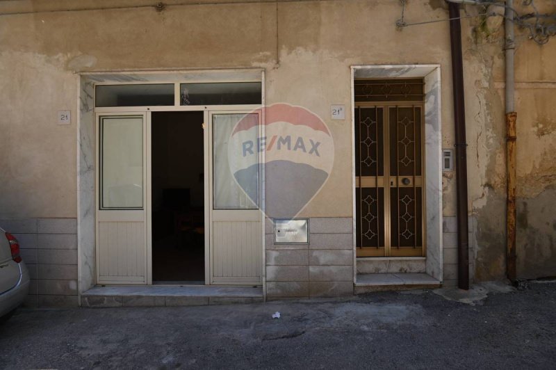 卡尔塔吉罗内独栋房屋