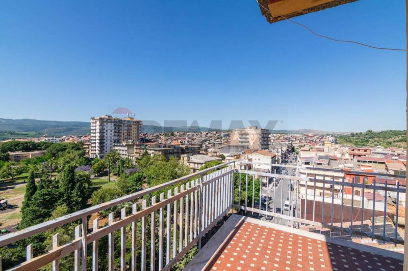 弗兰科丰泰公寓