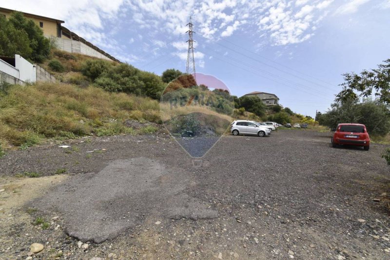 莫塔-圣阿纳斯塔西娅土地