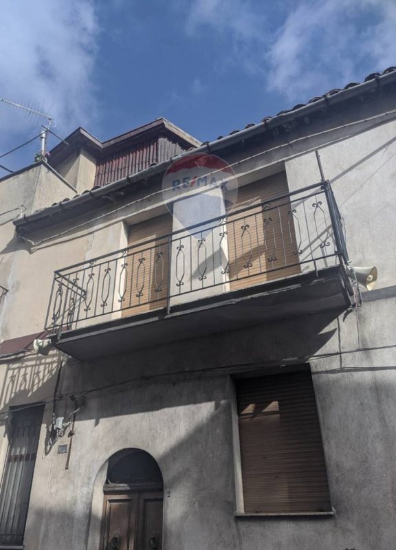 Maison individuelle à Cesarò