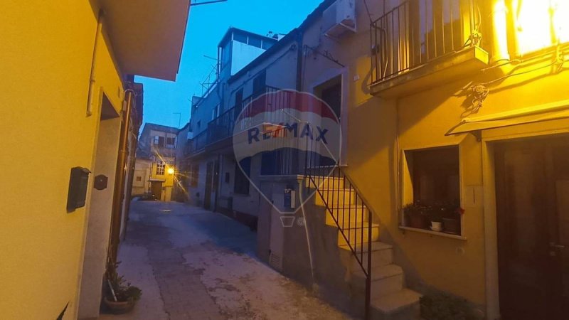 Einfamilienhaus in Chiaramonte Gulfi