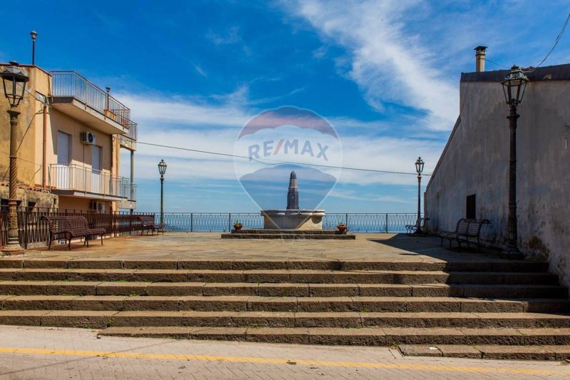 Terreno edificabile a Piedimonte Etneo