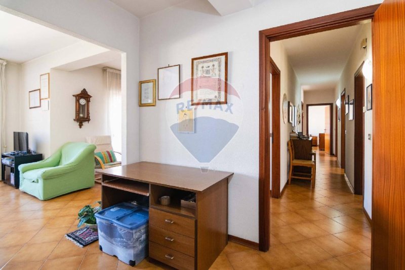 Lägenhet i Acireale