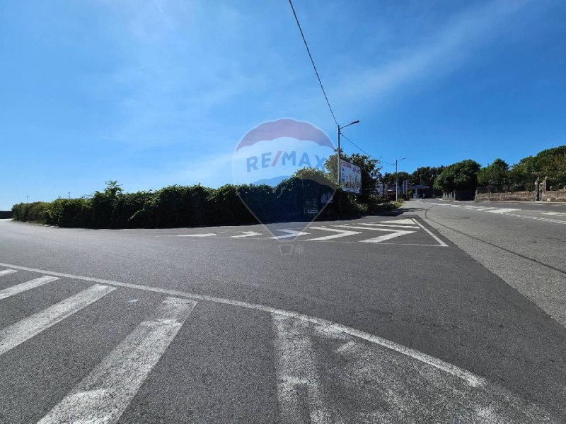 Сельскохозяйственный участок в Ачи-Сант'Антонио