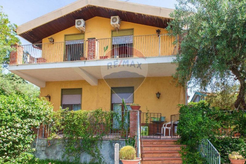 Villa in Tremestieri Etneo