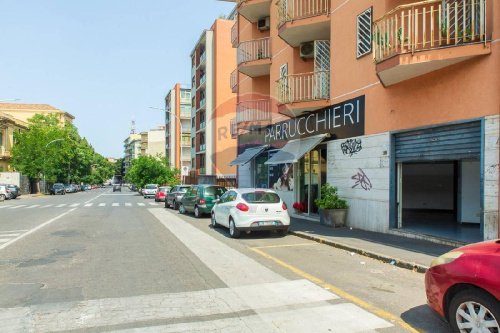 Immobile commerciale a Catania