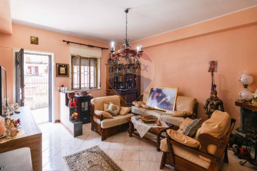 Wohnung in Aci Catena