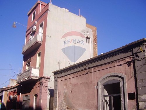 Casa geminada em Catânia