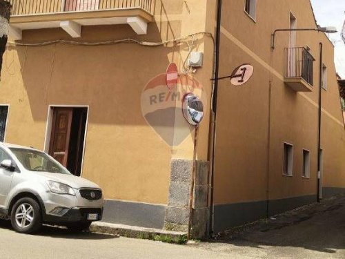 Casa geminada em Riposto