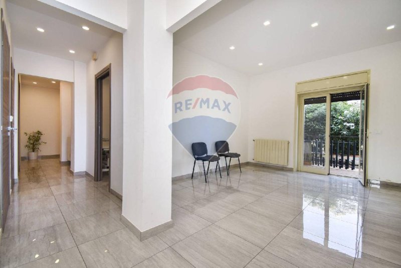 Apartamento em Mascalucia