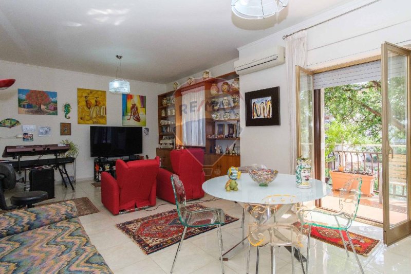 Lägenhet i San Giovanni la Punta